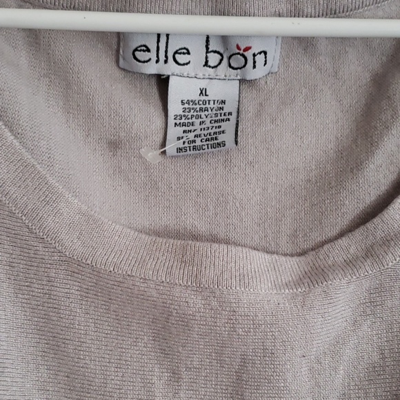 Top - Picture 4 of 4